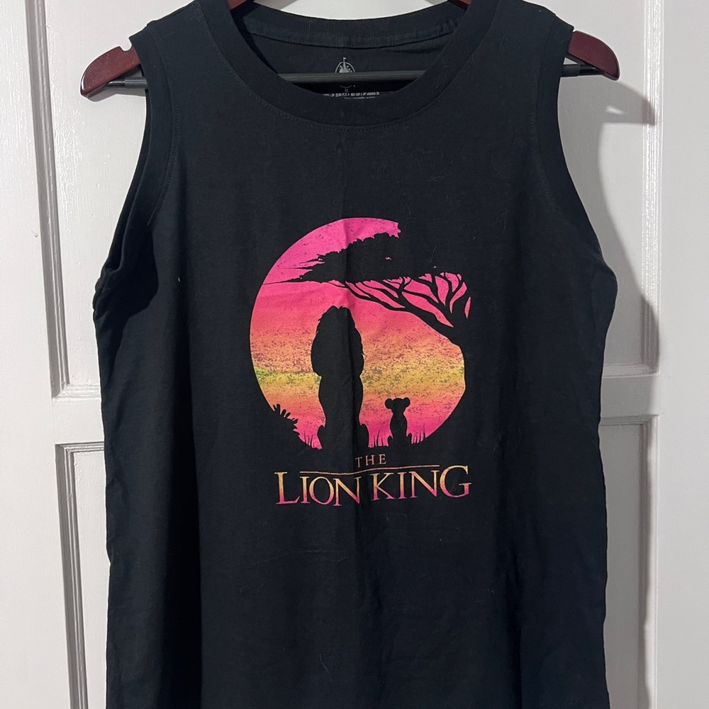 Disney Black and Pink Graphic Tee Lion king